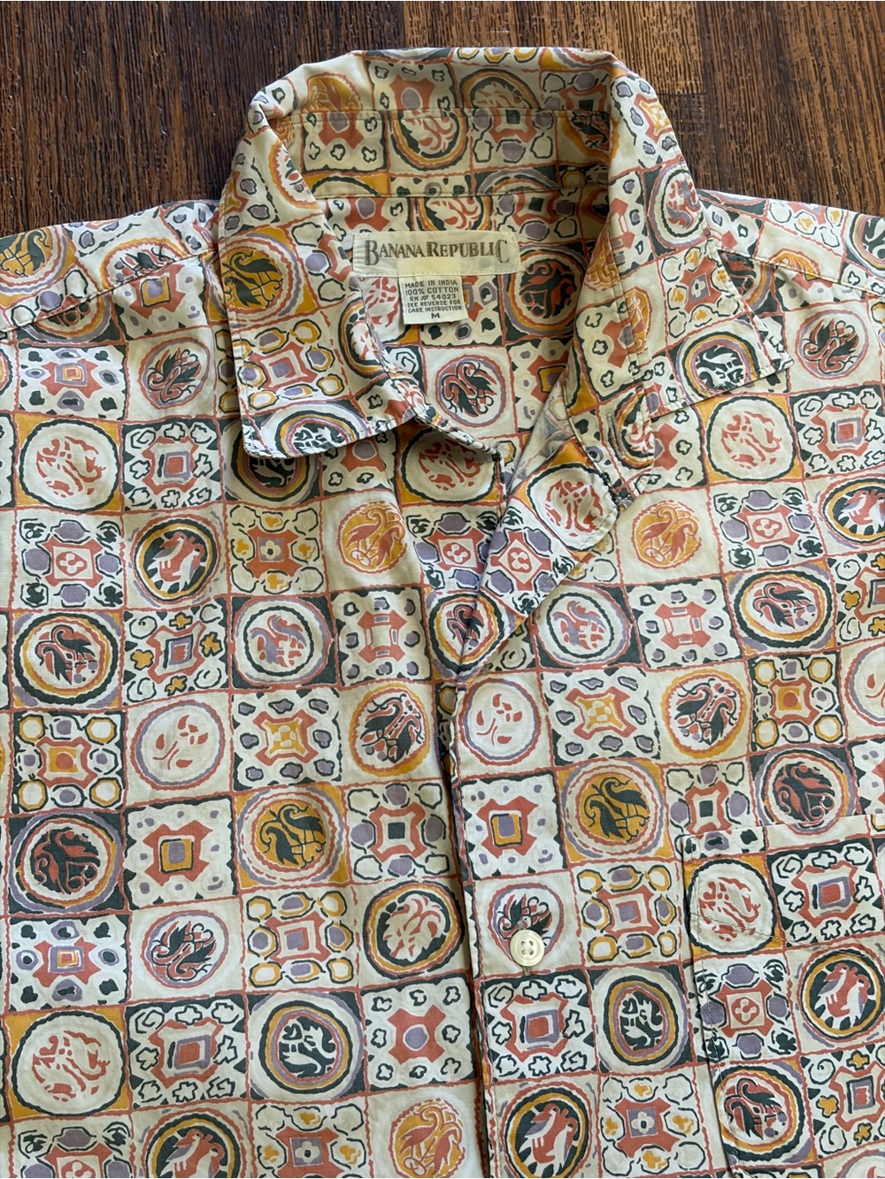 Men's Vintage Banana Republic Shirt Button-Down Geometric M Casual Beach TIKI